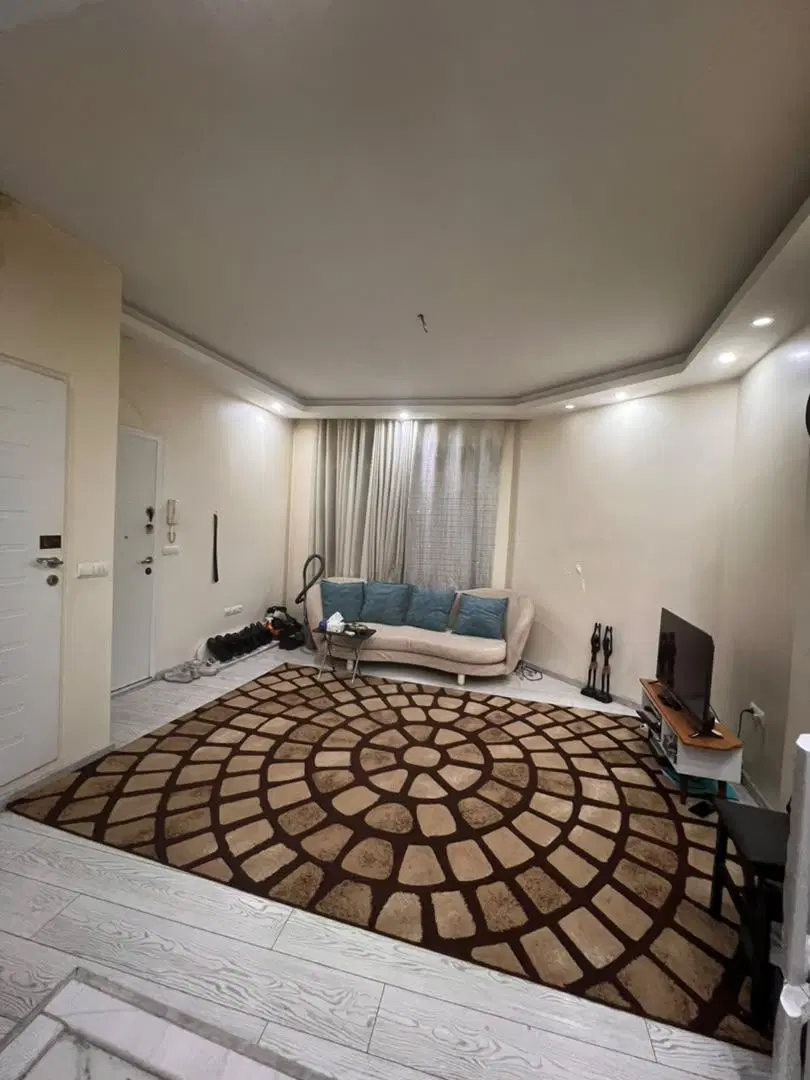 45متر1خواب .فول بازسازی.ارامنه .اجاره دار