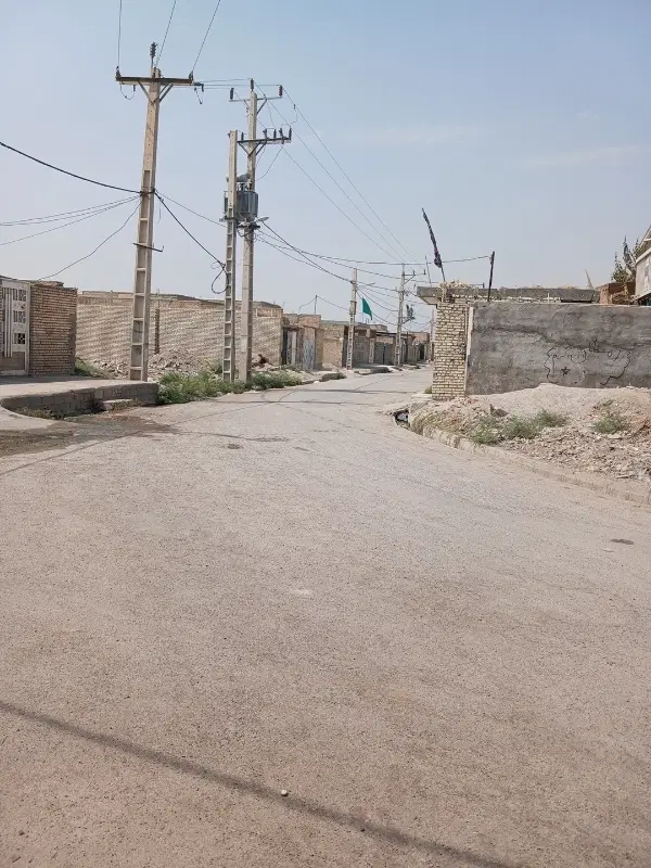 ۲۰۰متر