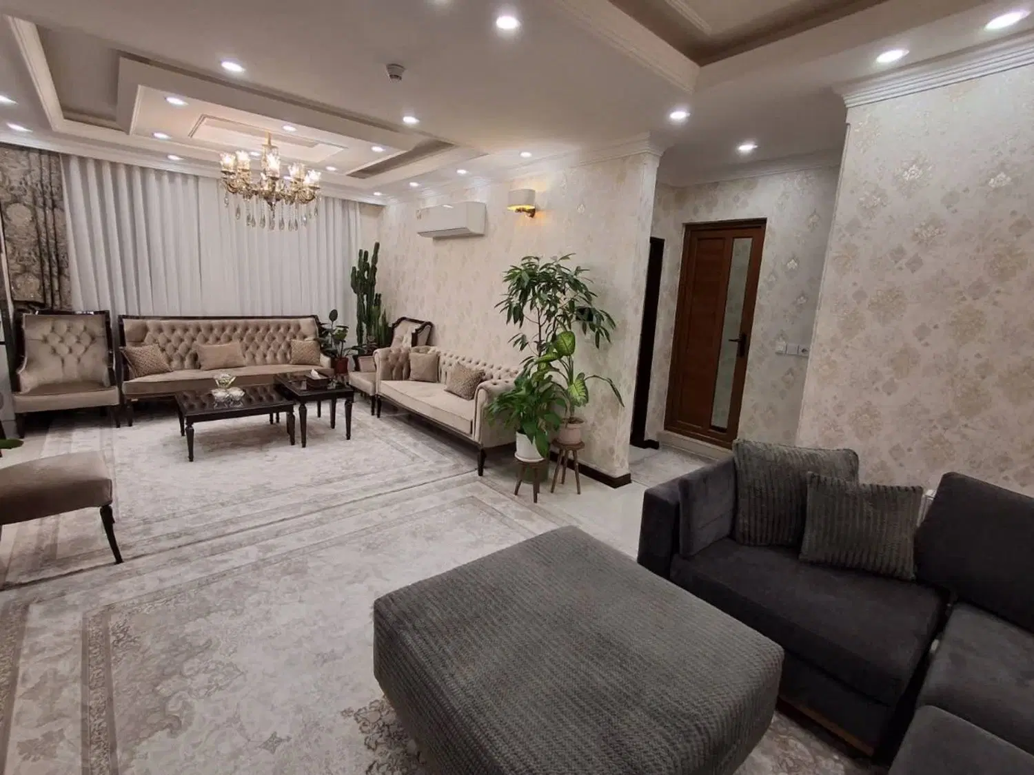 واحد لوکس برج سپید