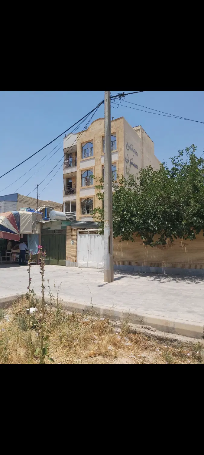 خانه ویلائی  با موقعیت تجاری، خدماتی