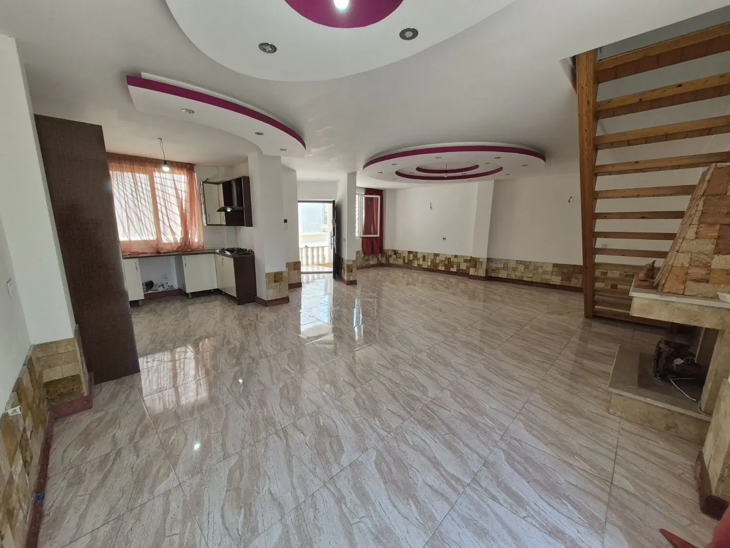 رهن یکجای ۲ ویلای نوساز استخردار مناسب ۲ خانواده