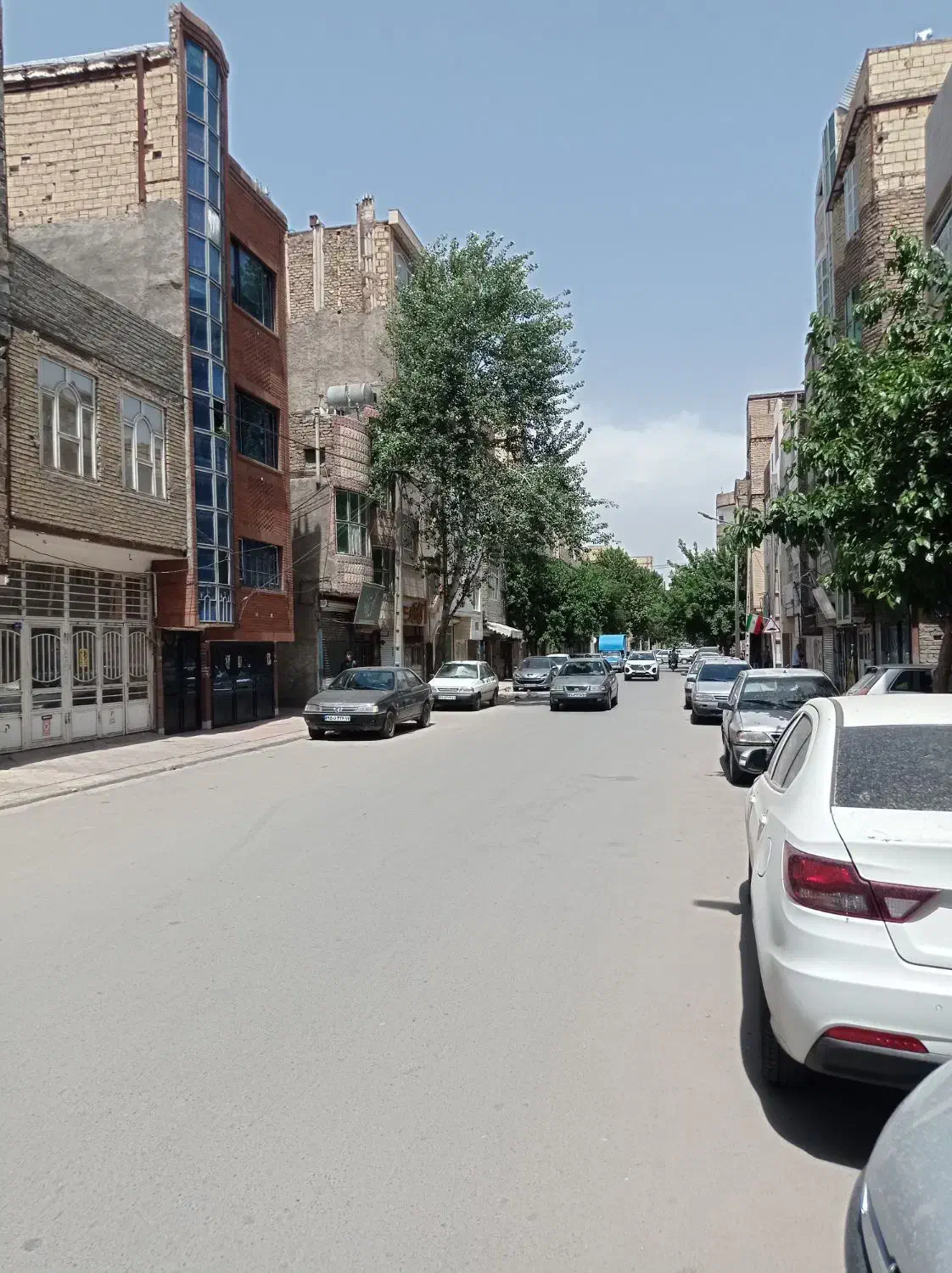 ۱۶۰متر ویلایی.کوچه۲۰متری.کوی امیر.شهرک