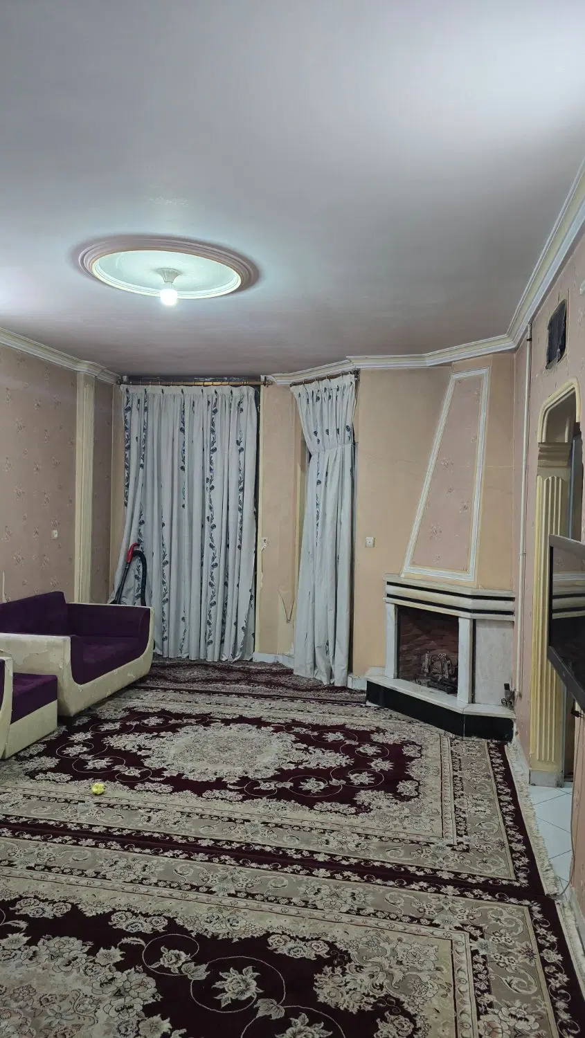 آپارتمان 74 متری در شریعتی