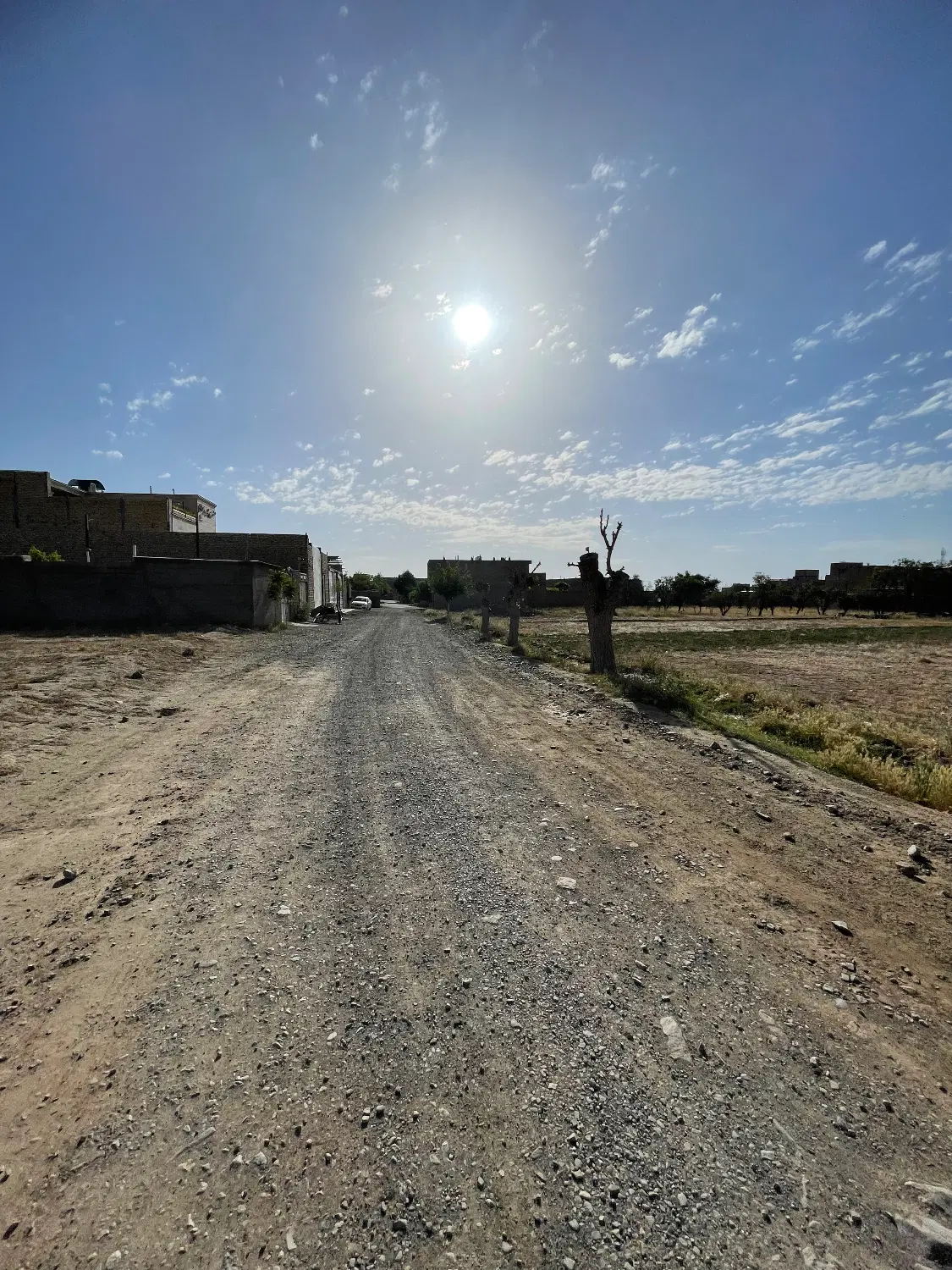 زمین فرزق ۱۸۱ متر