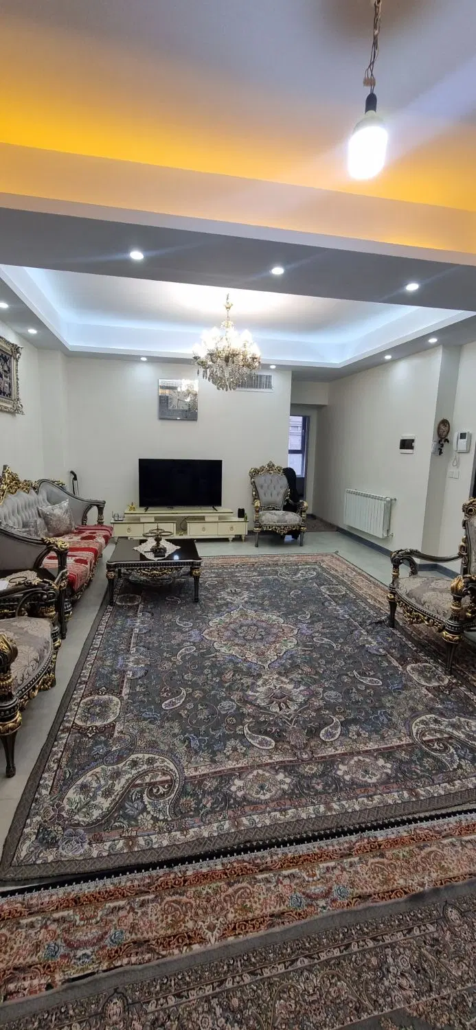 اپارتمان ۸۳ متری نوساز