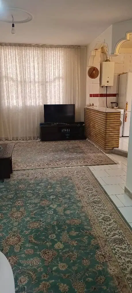نبرد شمالی. ۶۵ متری. نزدیک مترو
