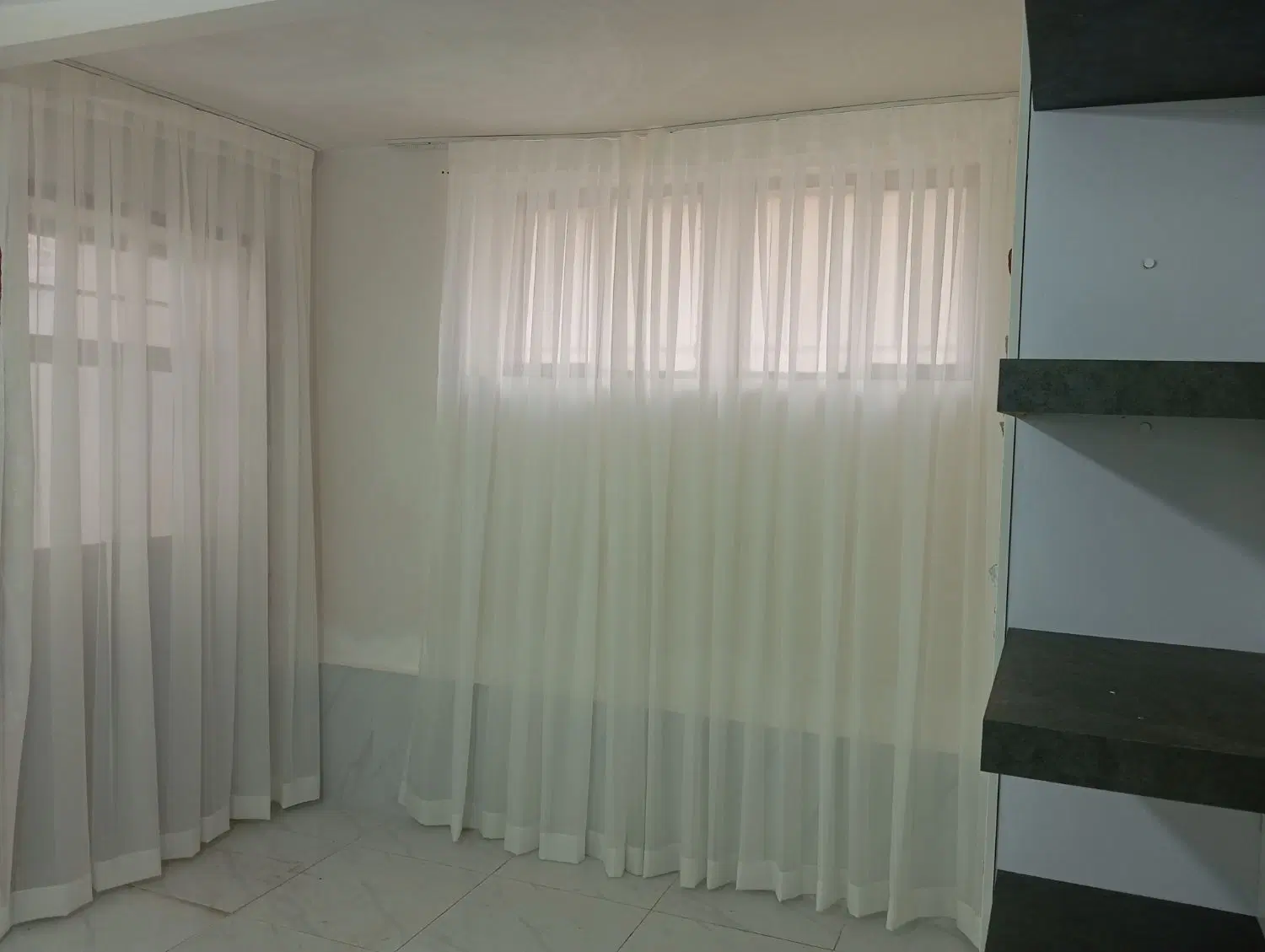 خانه راه جدا در خیابان مفتح