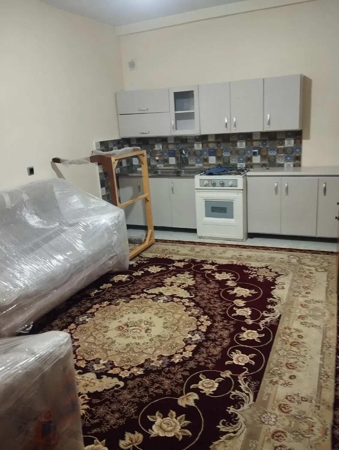 واحد 50متری طبقه همکف