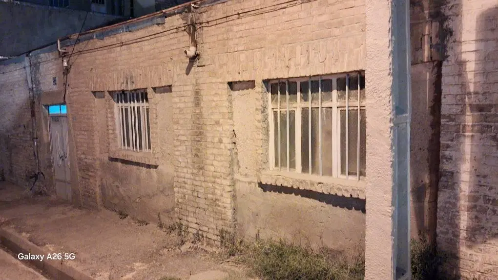 کلنگی ۲۵۰ متری - خ آسترکی