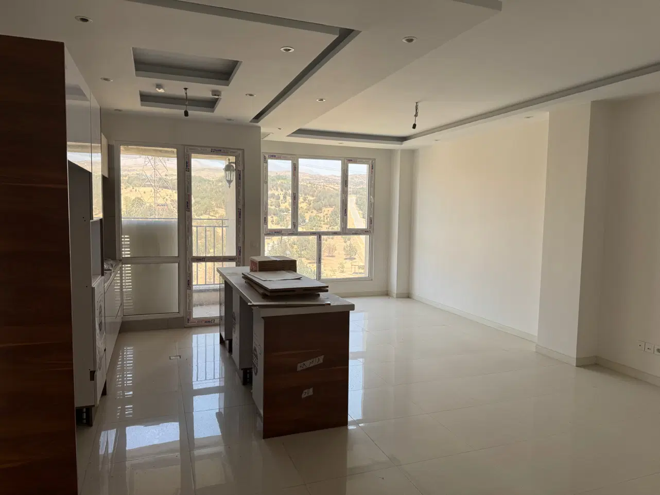 ۱۰۰ متری فول امکانات ،محله دنج و آروم ویو جنگل