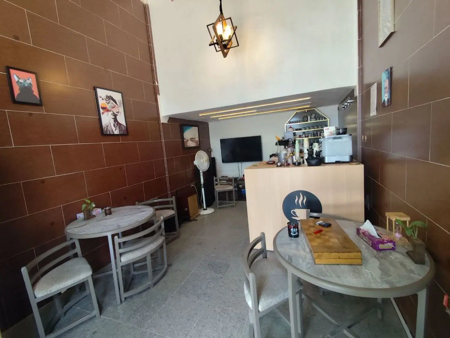 مسکونی تجاری  بر خیابان فاز یک اندیشه