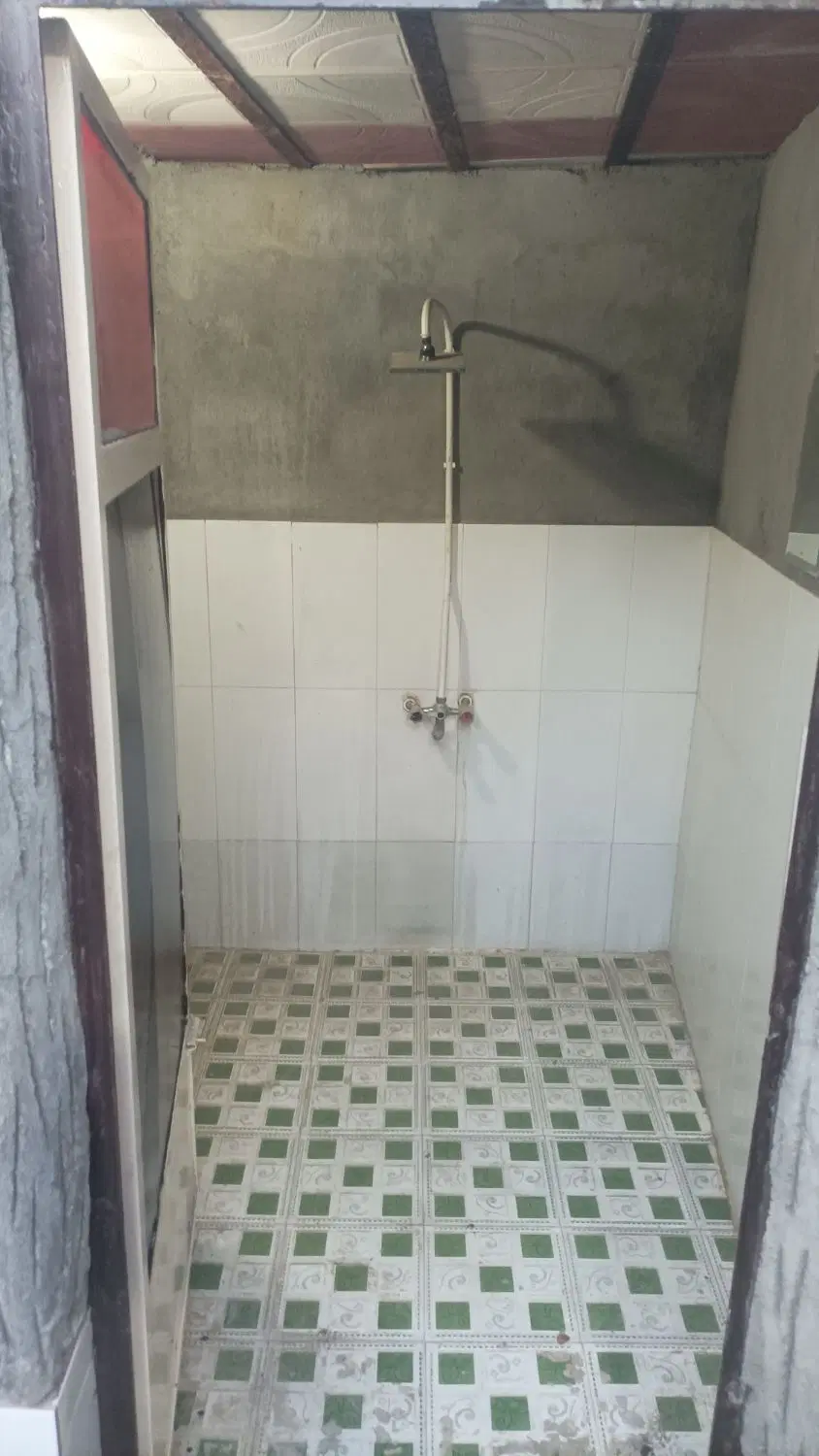 حیاط 93متر باغ معروف