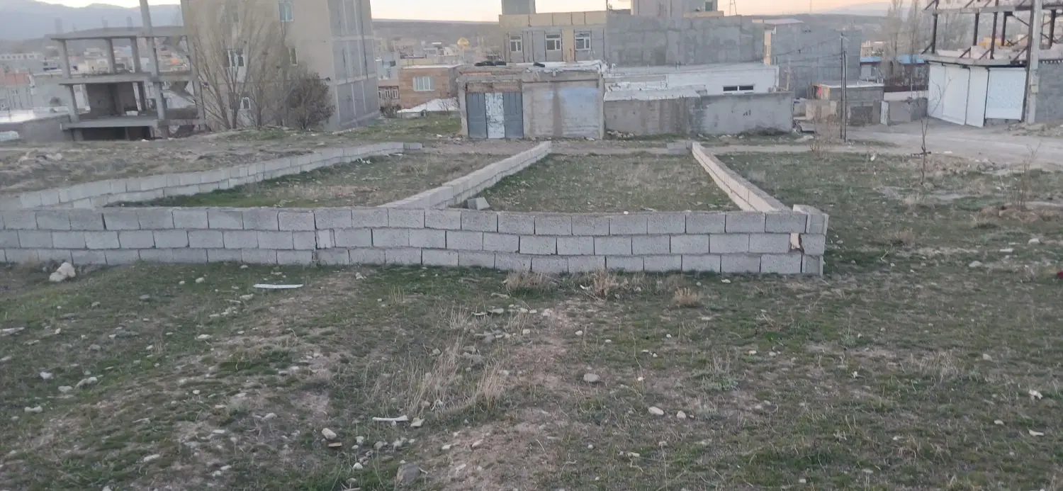 زمین در شام اسبی