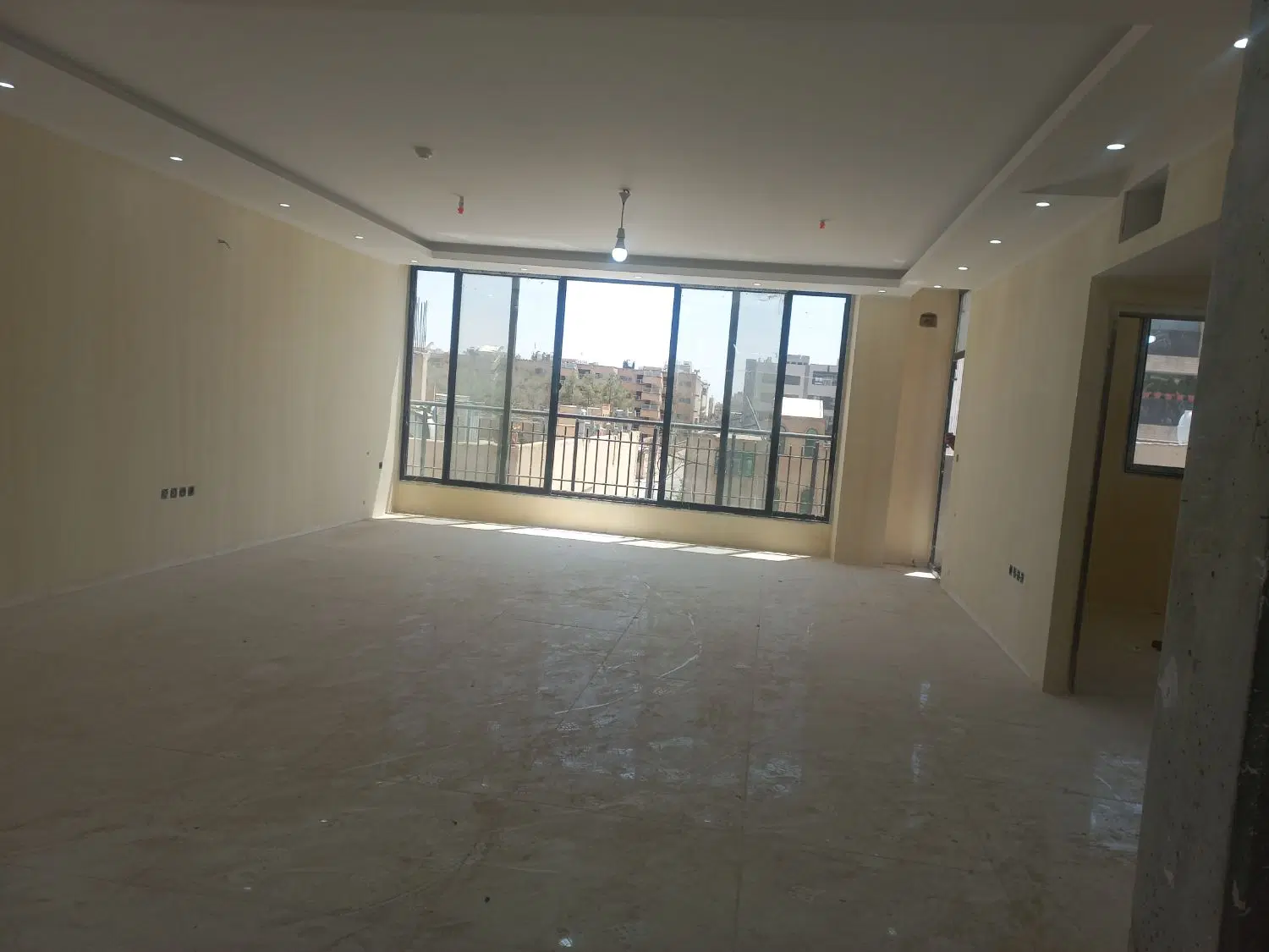 آپارتمان عطار 136متر