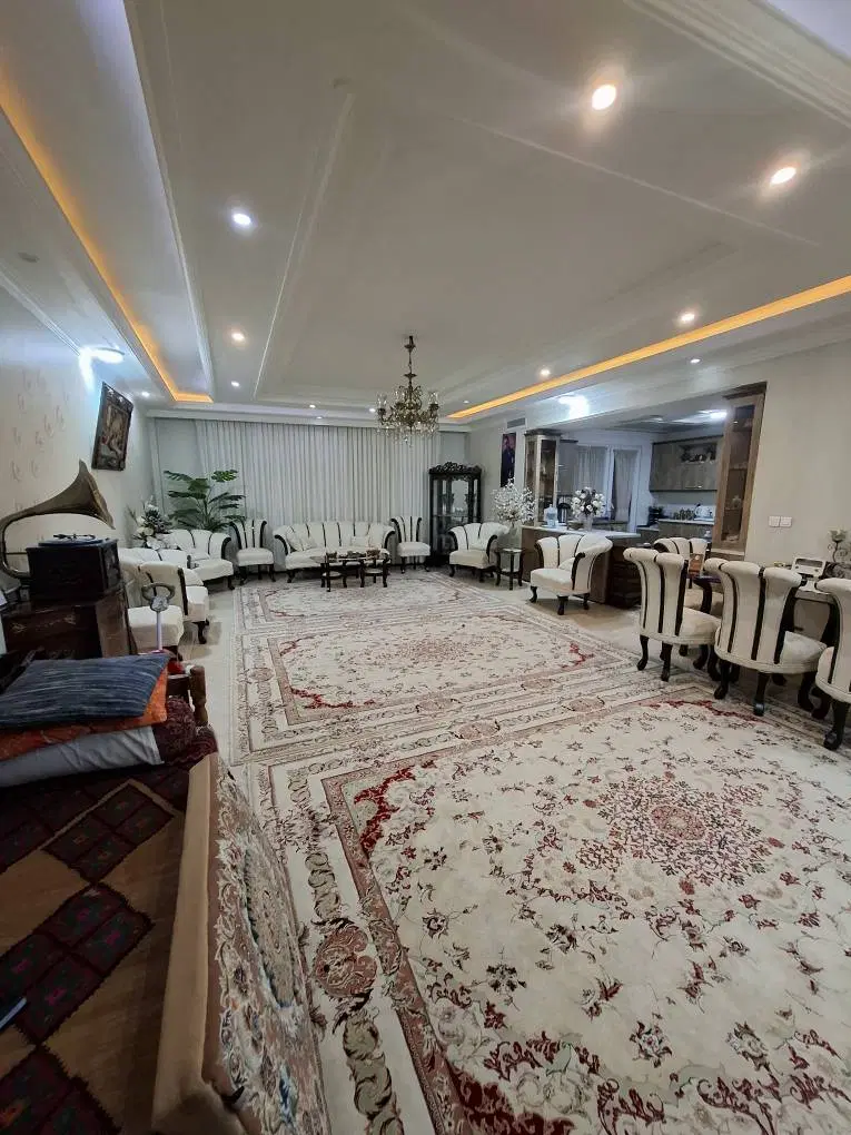 فروش واحد ۱۲۴ متر زیرقیمت فول_شیک_تاپ لوکیشن