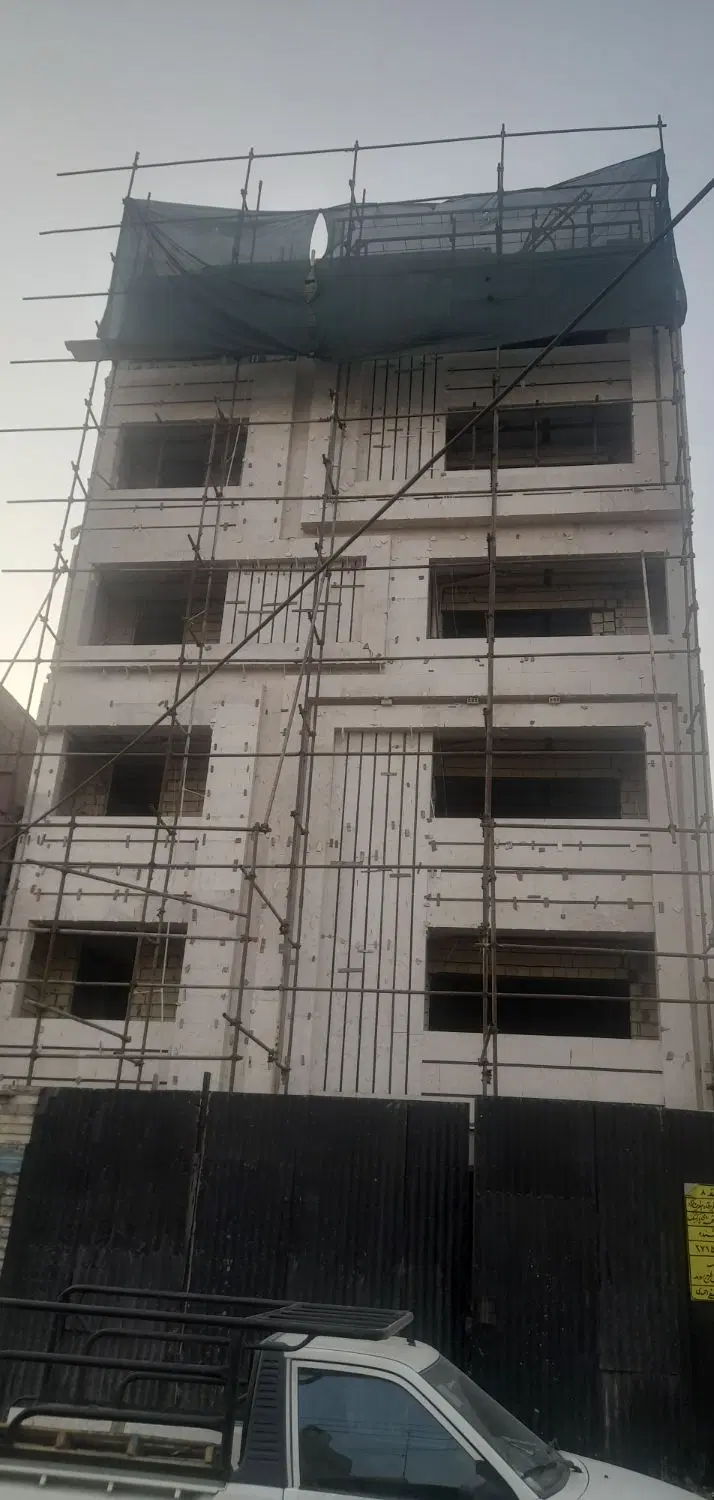 آپارتمان تک واحدی ۱۵۰ متری
