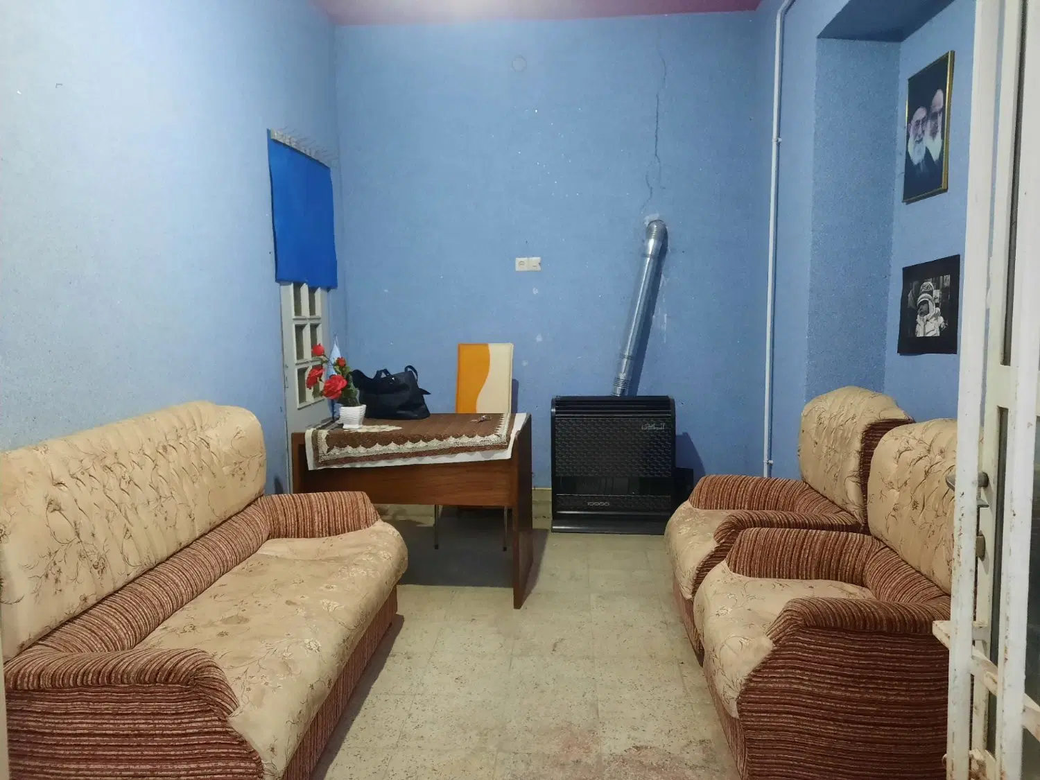 فروش دوباب مغازه تجاری ۳۵ متری