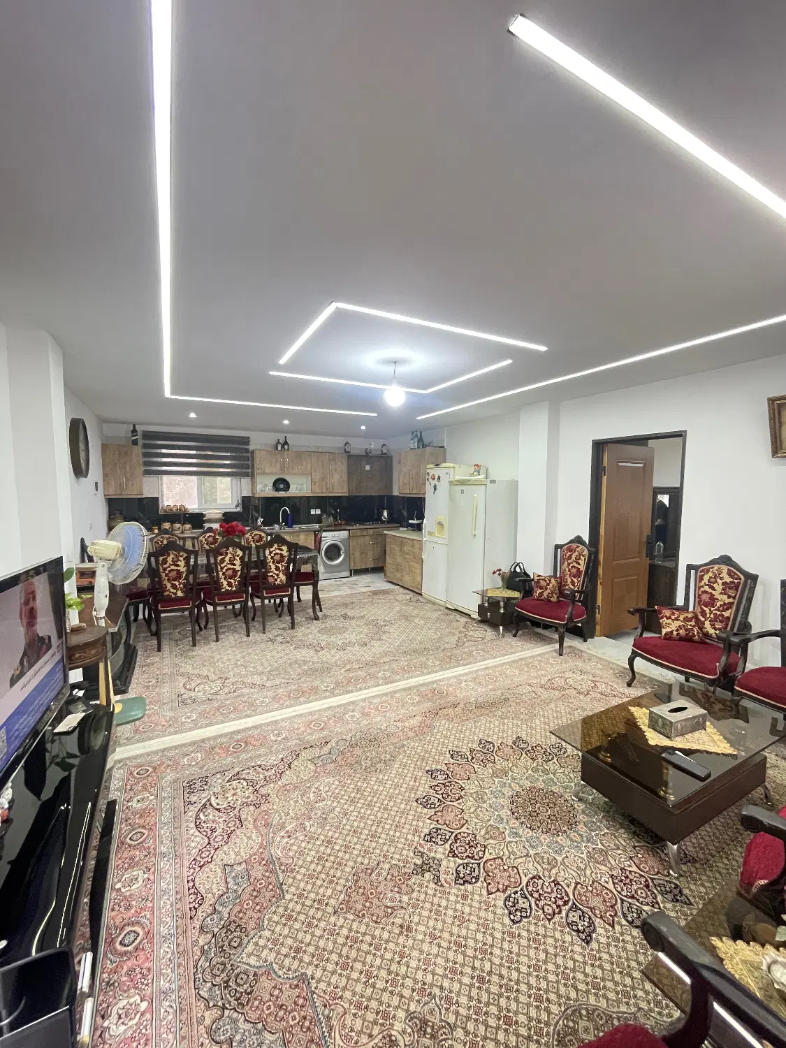 ۶۵۰ متر زمین ۷۰ متر بنا *سند تک برگ تنکابن*