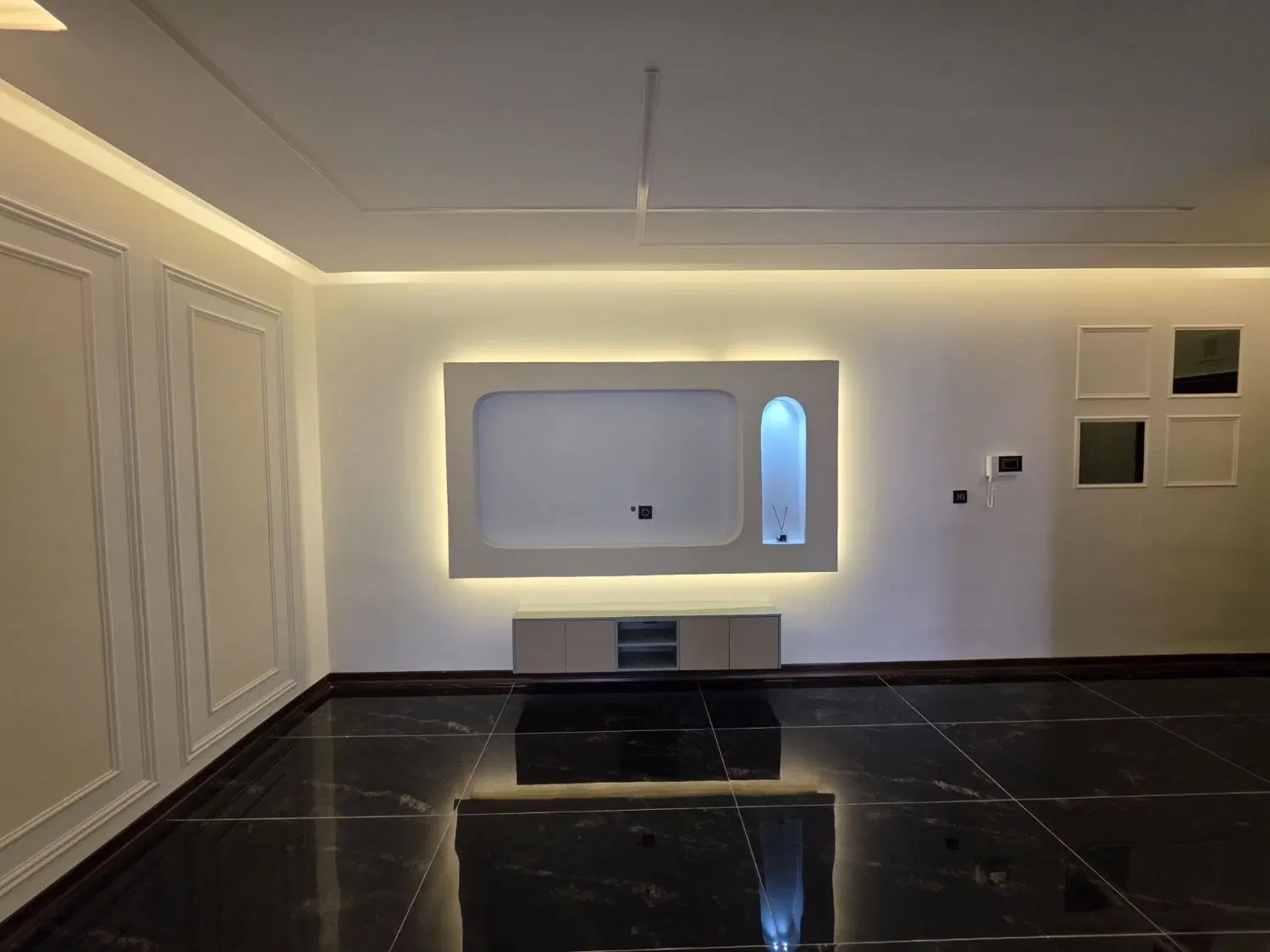 ۶۸متر_روبنما_فول امکانات_سندتکبرگ