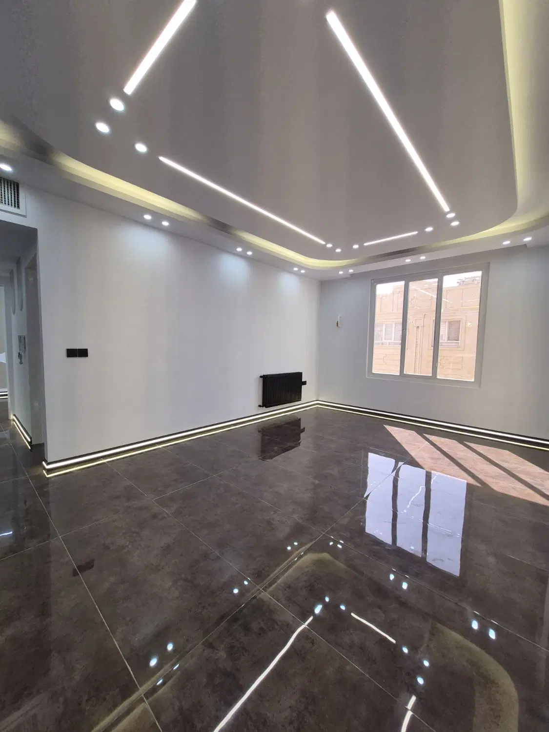 ۷۴ متری ۲ خواب ، سرتاسر نور ، فول امکانات