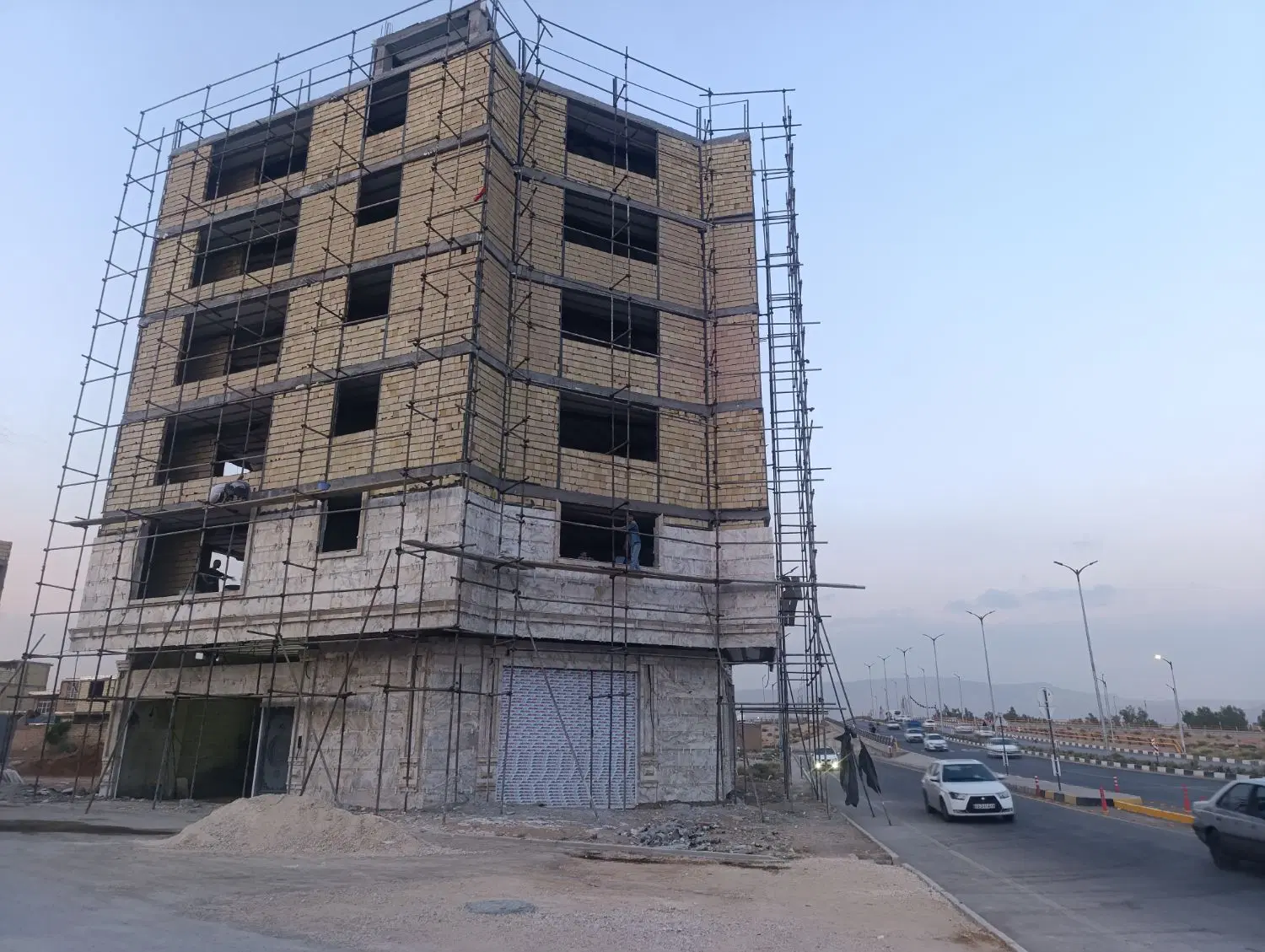 پیش فروش آپارتمان دوخوابه بربلوار۴۵متری