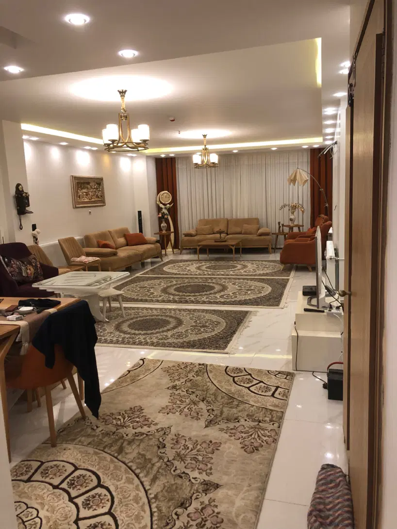 آپارتمان ۱۲۰متری۳خوایه تاپ لوکیشن لاهور