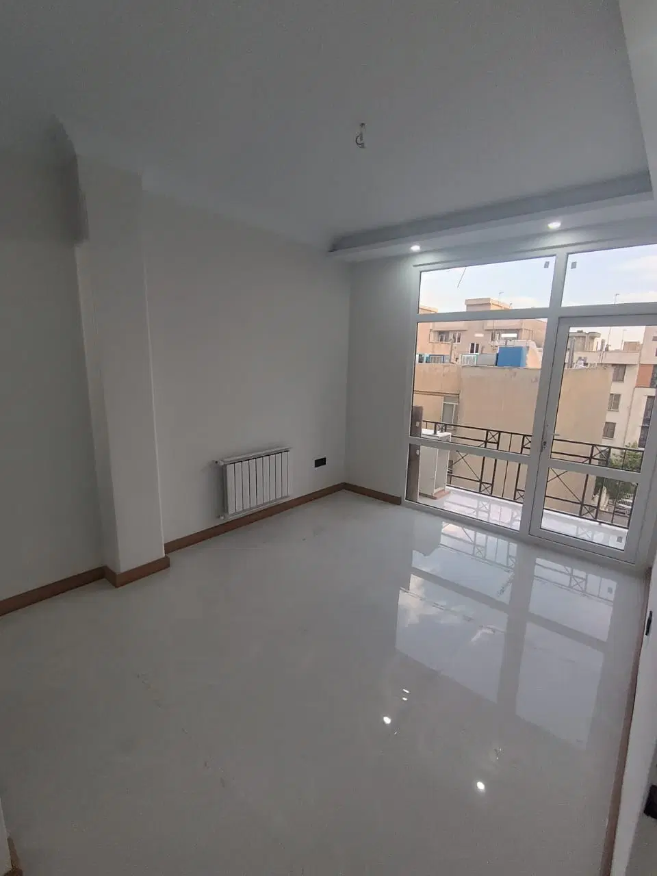 113 متر 2 خواب فول امکانات تکاوران