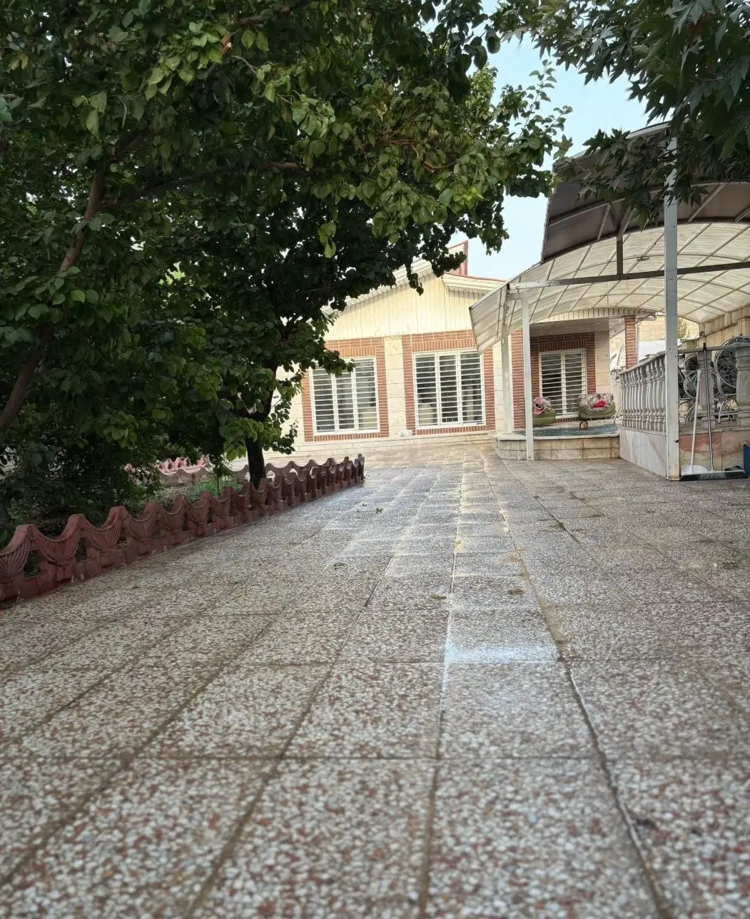 باغ ویلا داخل بافت چهارباغ
