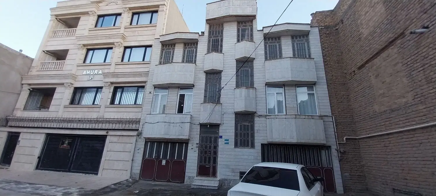 آپارتمان 100 متری شهرک توحید