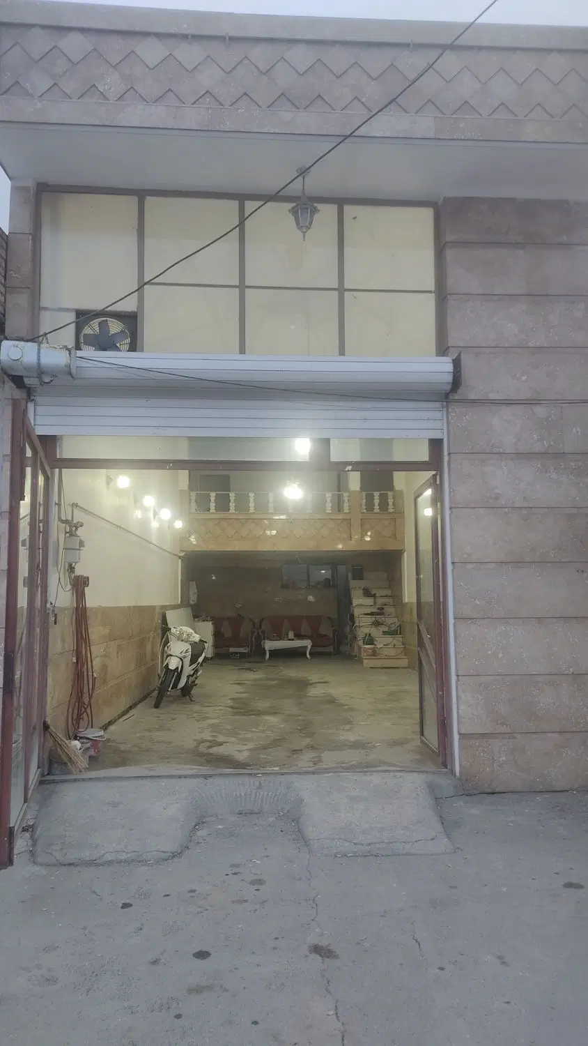 مغازه 75 متری پورشید
