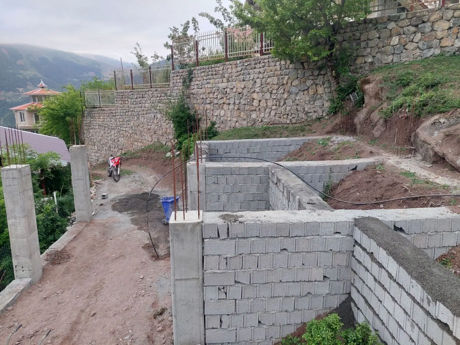 گیلان ییلاق ناوان ۴۵۰ متر اسکلت با پروانه