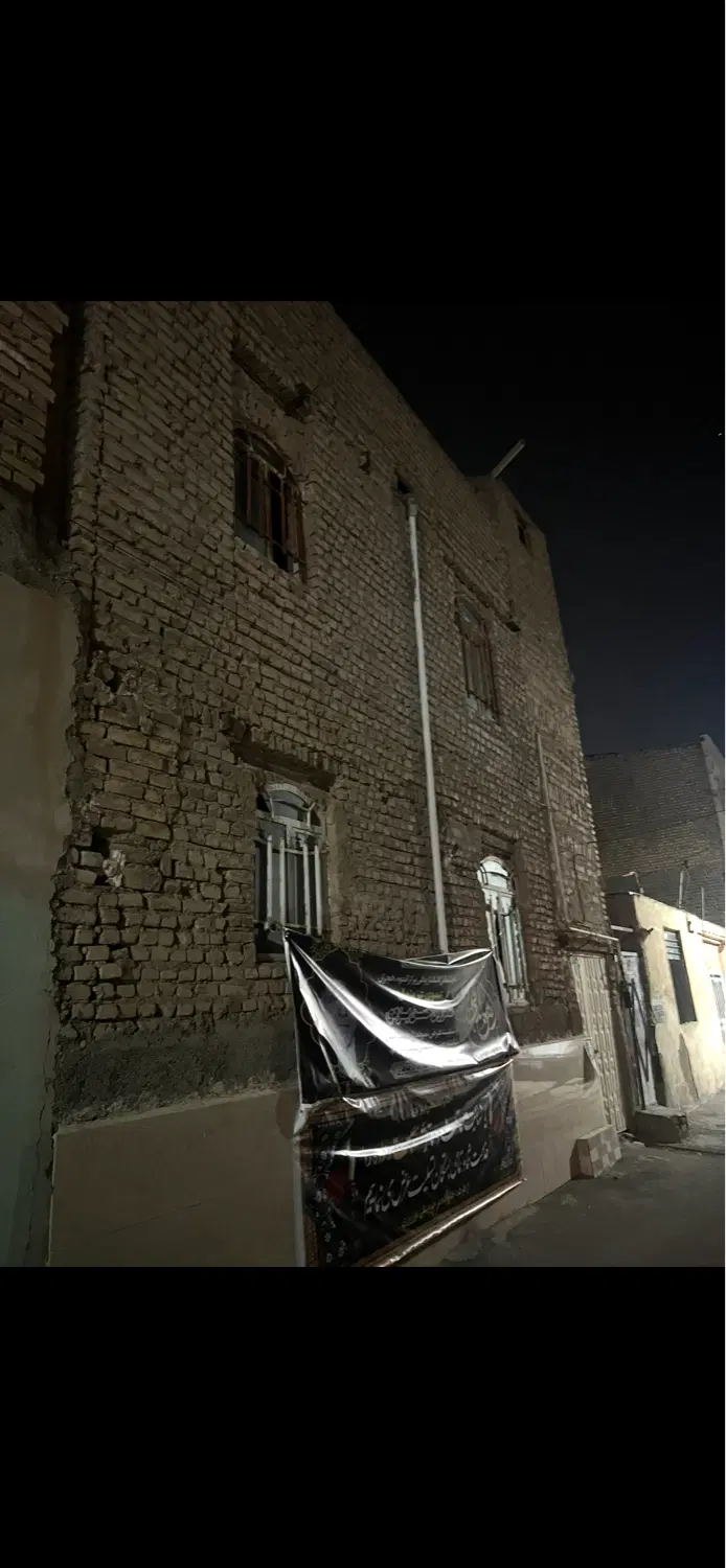 دو طبقه در حبیب اباد