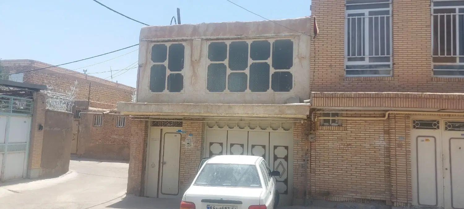 منزل تیرآهنی تمیز فروشی