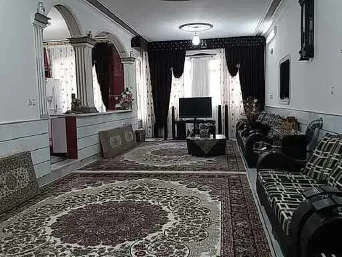 منزل فروشی ۳طبقه خ سهیل