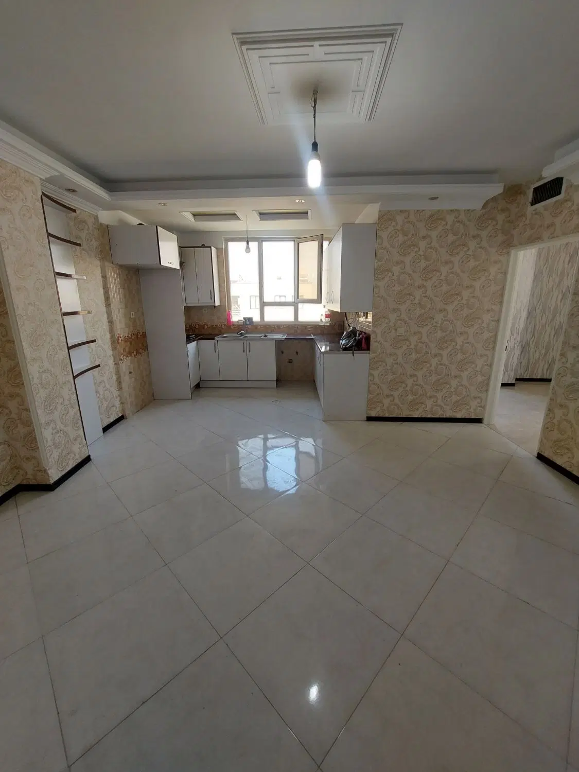آپارتمان ۴۷ متر خوش نقشه  فول امکانات  شوش