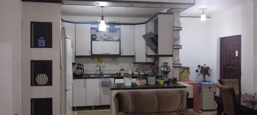 آپارتمان مهرگان سرداران نقشه صاف حال بزرگ