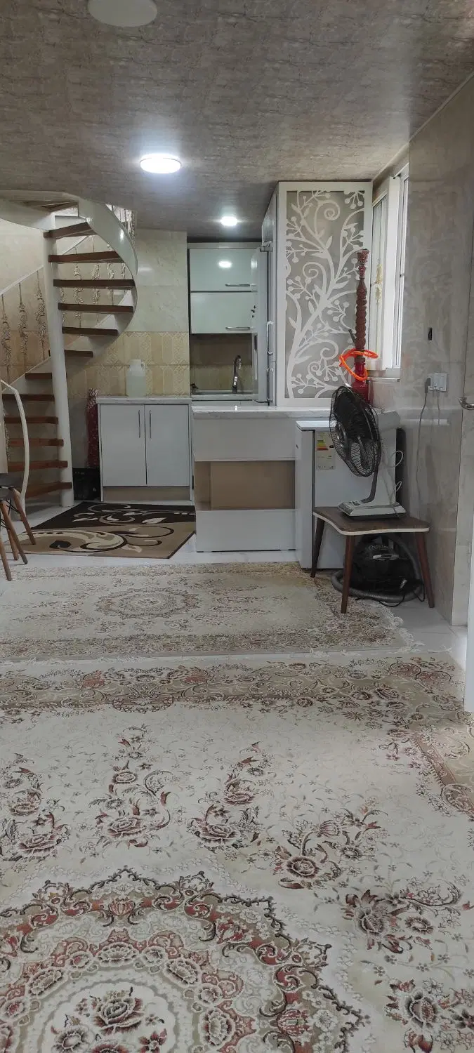 یک باب خانه ویلایی 200متری