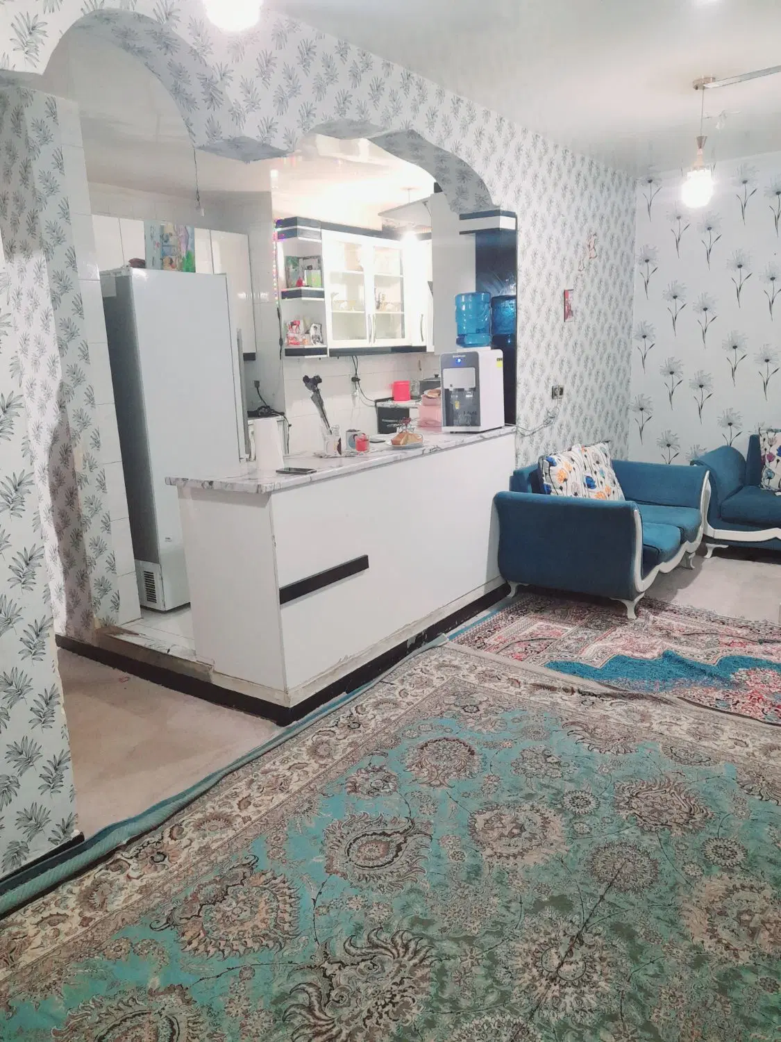 آپارتمانی چهار واحده
