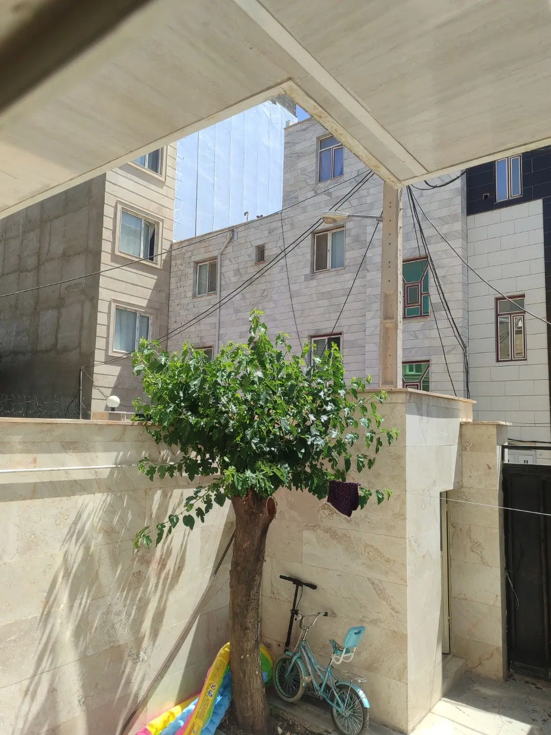 اجاره یک باب منزل مسکونی