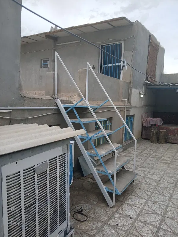 خانه قدیمی بازیر زمین فیروز اباد ۳۰۰متری