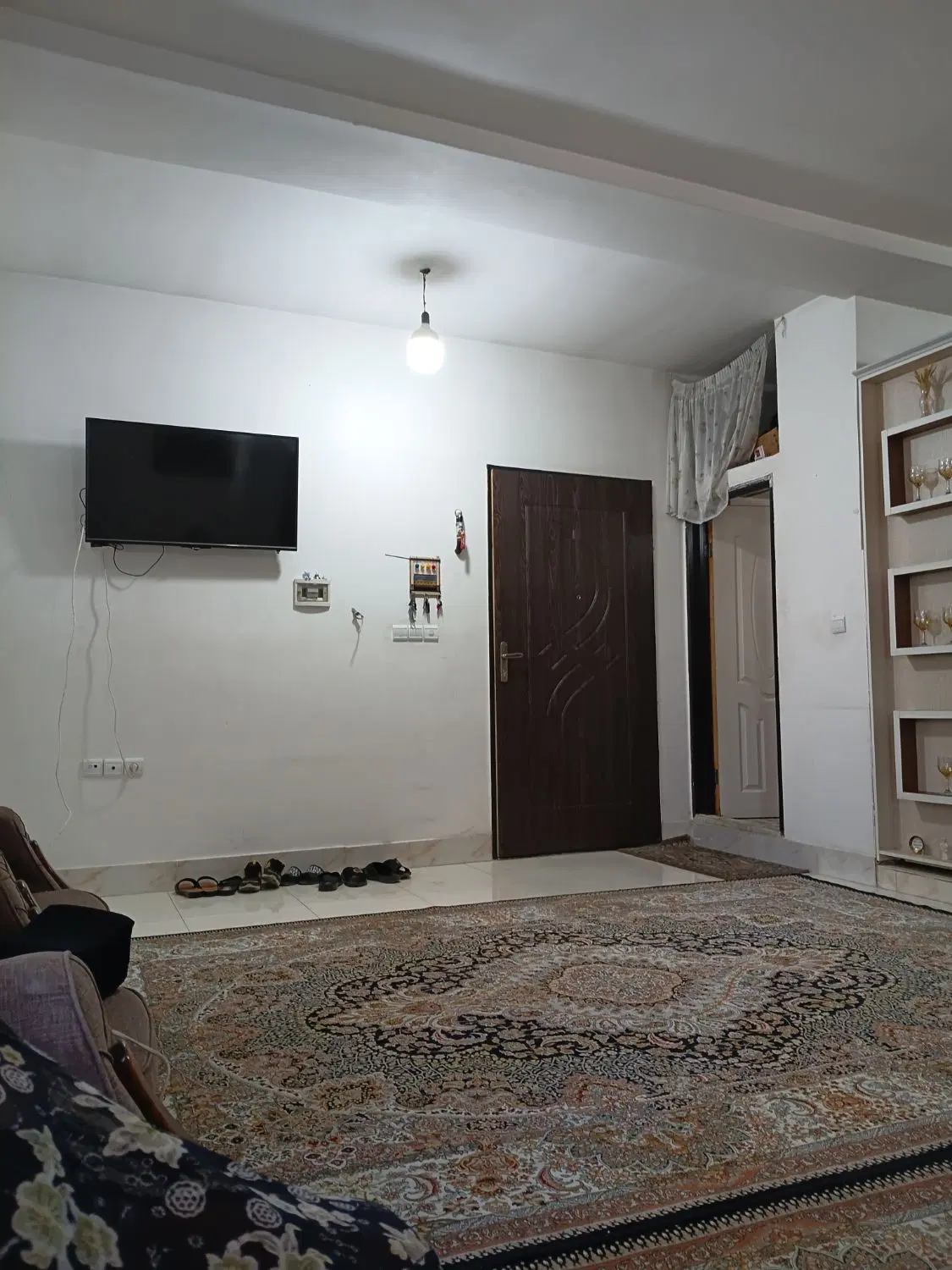آپارتمان ۶۱متری۲خواب با سند تک برگ وپارکینگ
