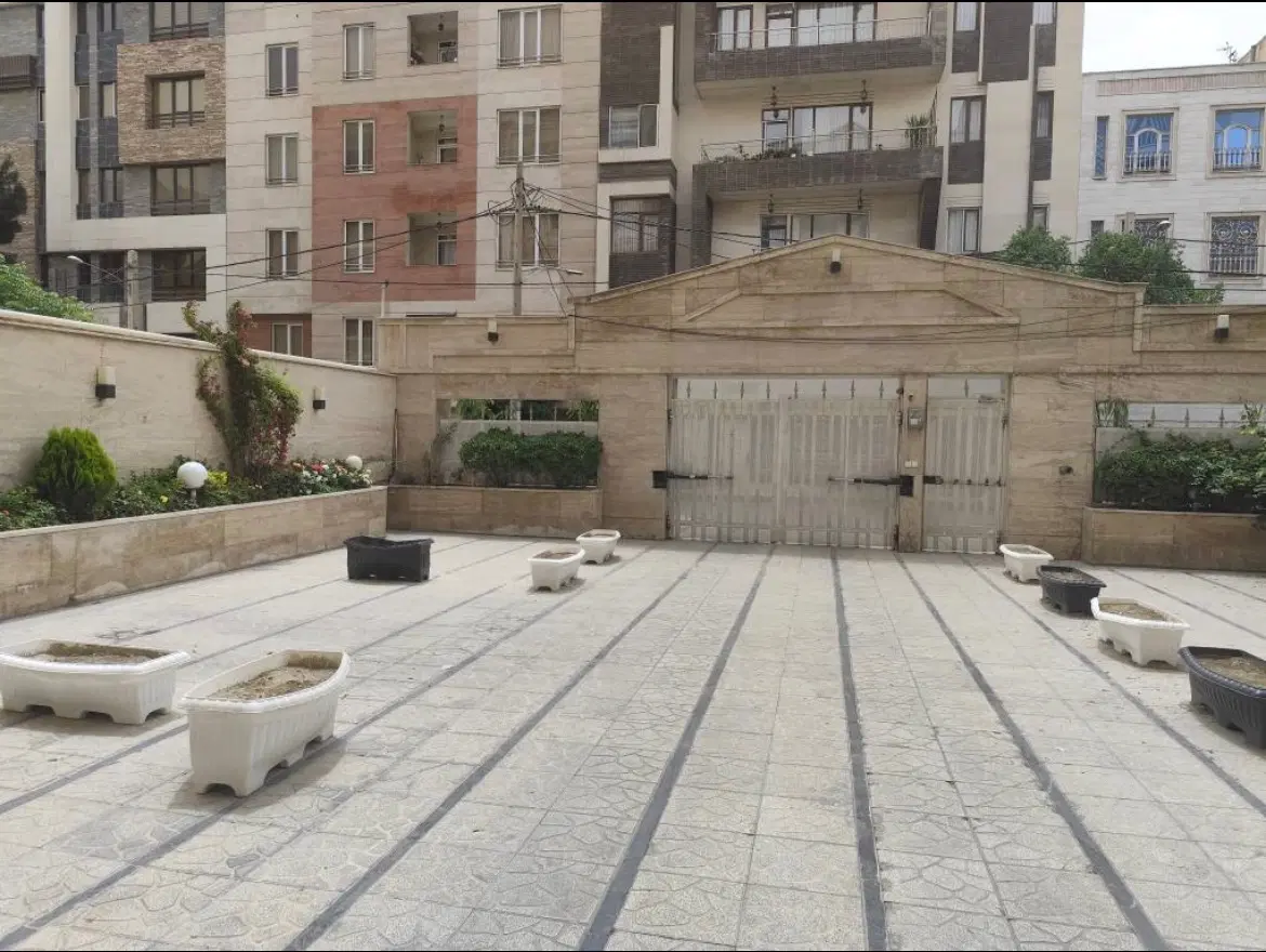 رهن و اجاره ۱۲۵ متری منظریه