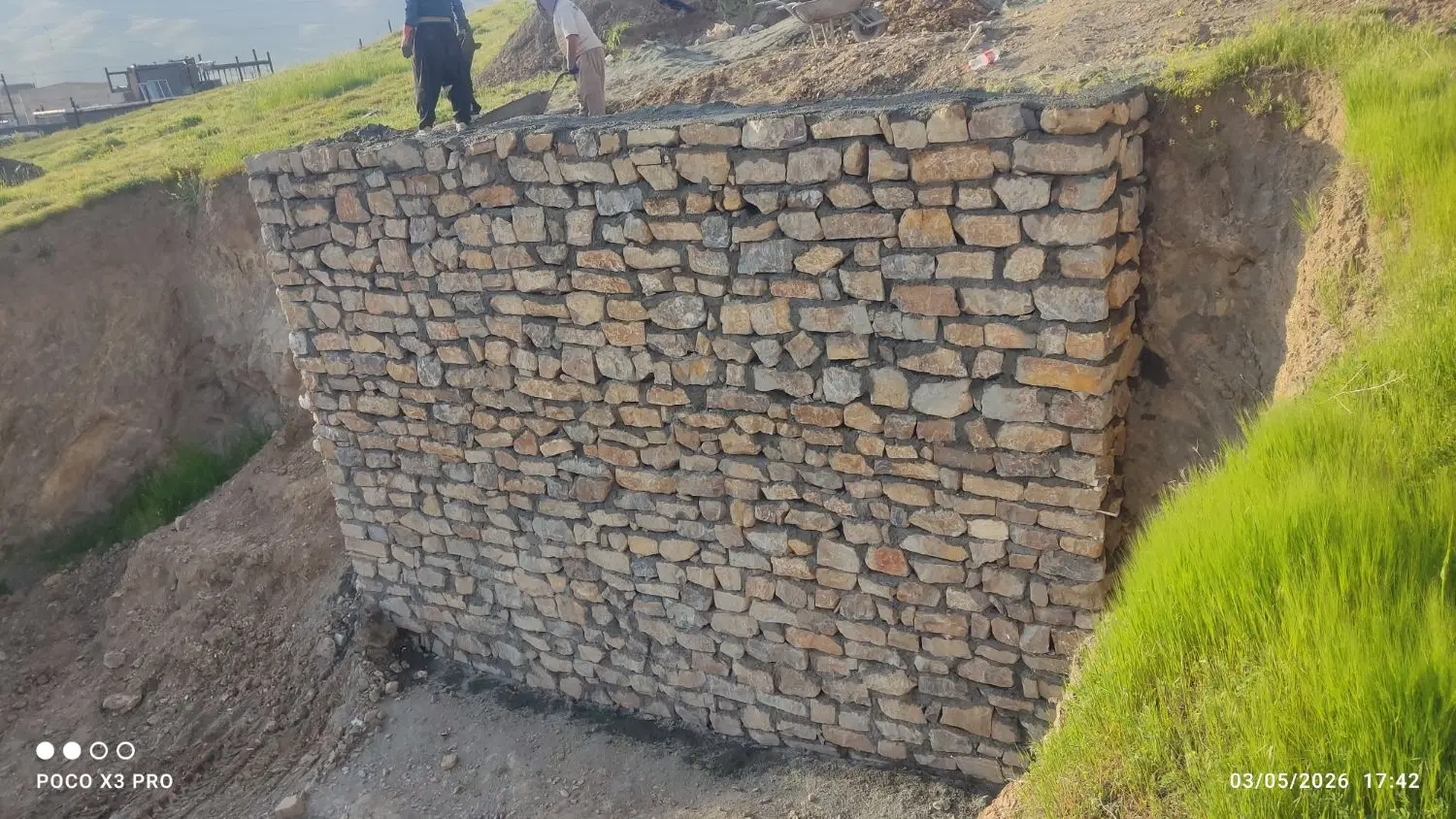 خانه نیمه کاره نایسر