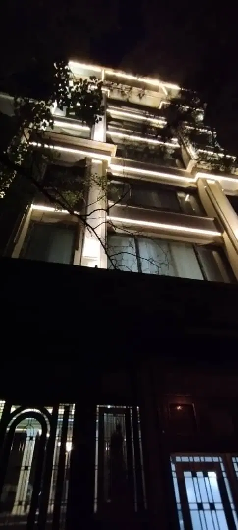 آپارتمان_۴۵۰ متر صفر_تاپ لوکیشن سجاد_برکاتی