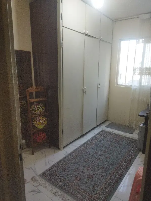 واحد فروشی