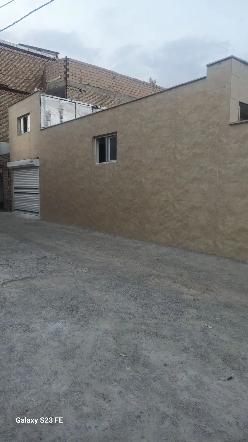 فروش یک باب حیاط