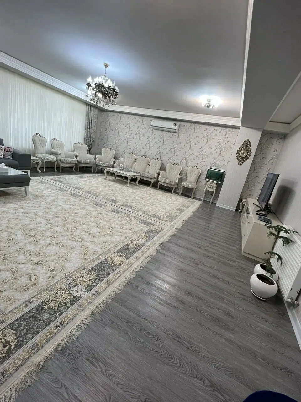 فروش  180 متر تکواحدی در  آزادی