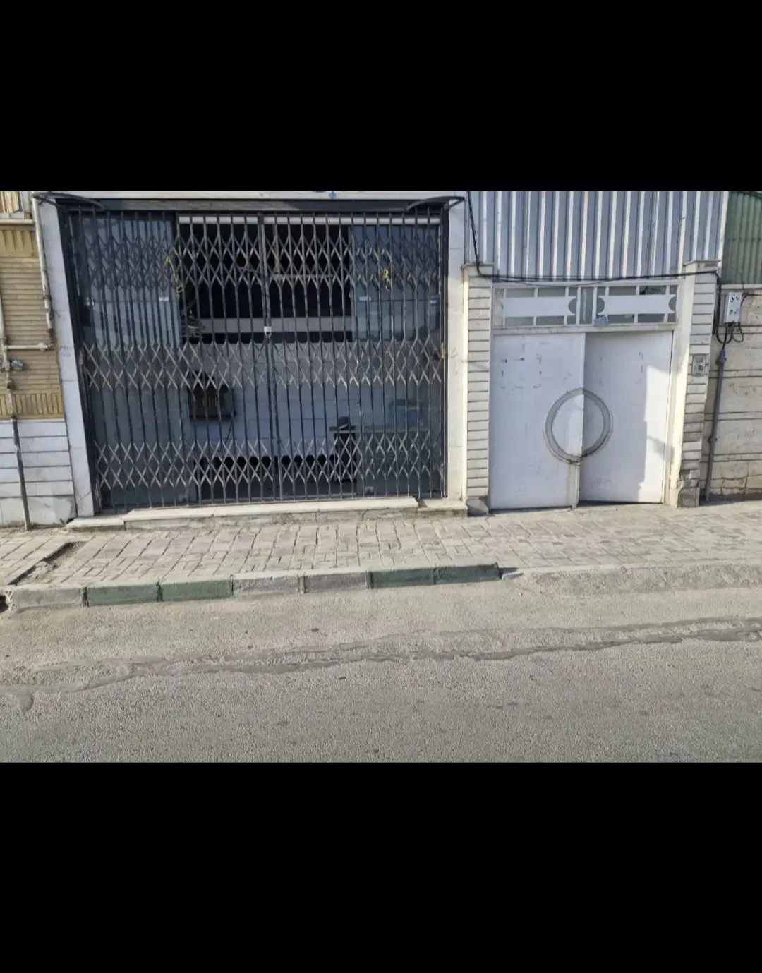 ساختمان مسکونی تجاری بهترین لوکیشن