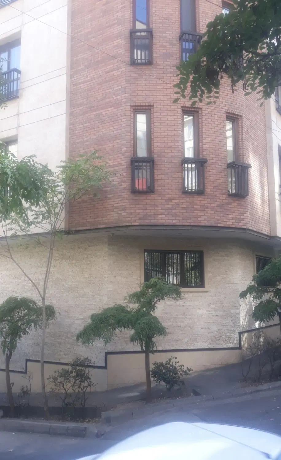 دفتر کار ۱۵۰متری در سعادت آباد