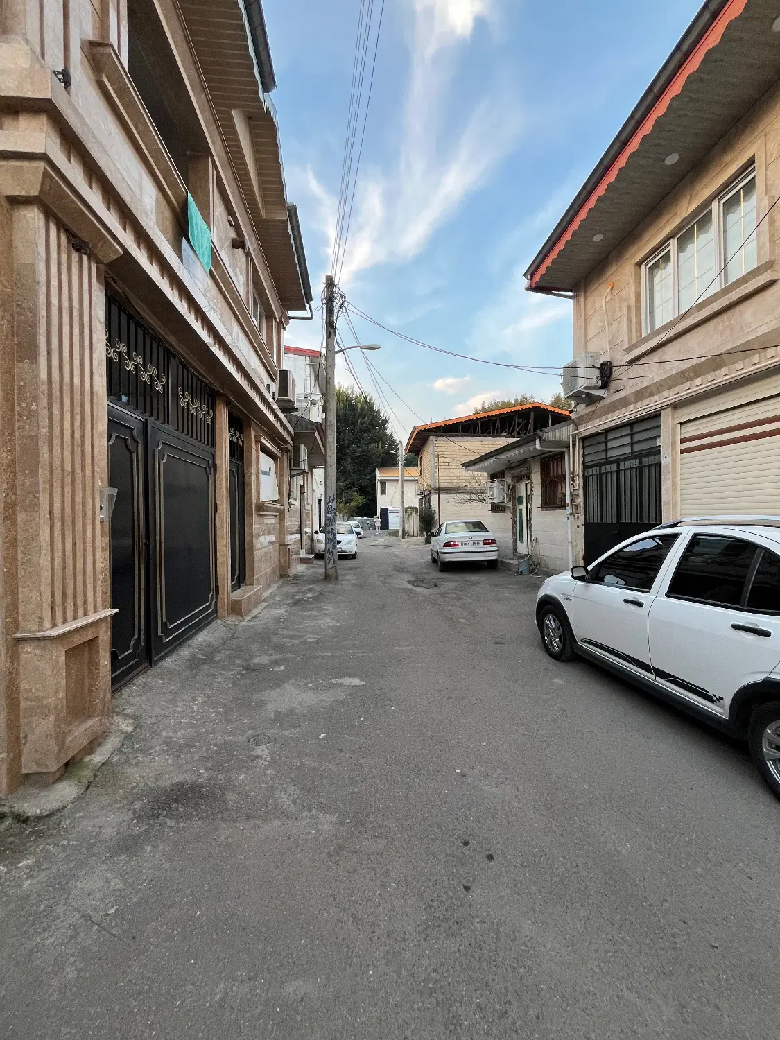 زمین ۳۰۰ متری مسکونی دخانیات شکاری